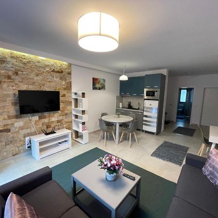 Castle Residence Apt. Zamorei Buşteni Екстериор снимка